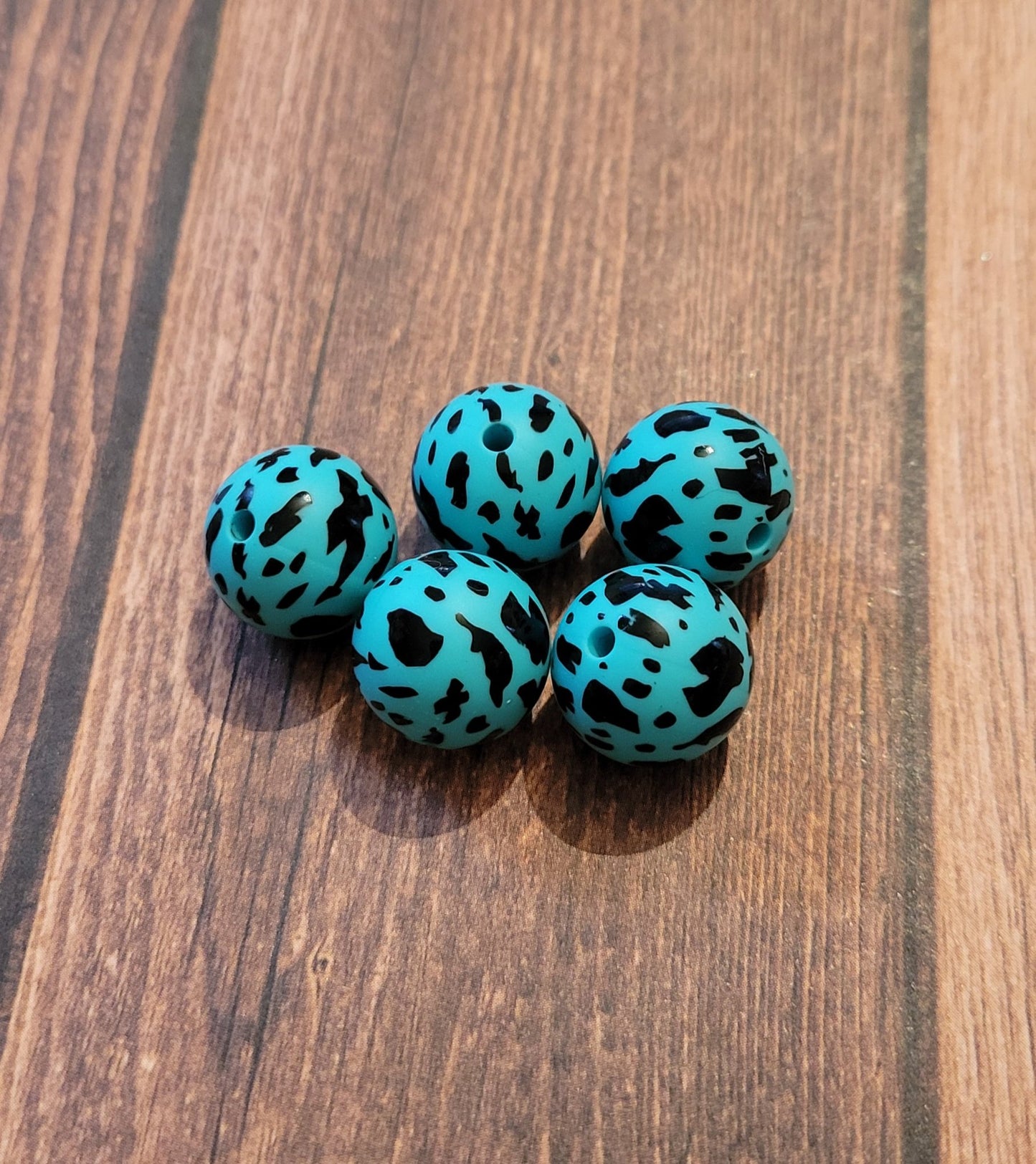 Teal Cow Print Silicone Bead