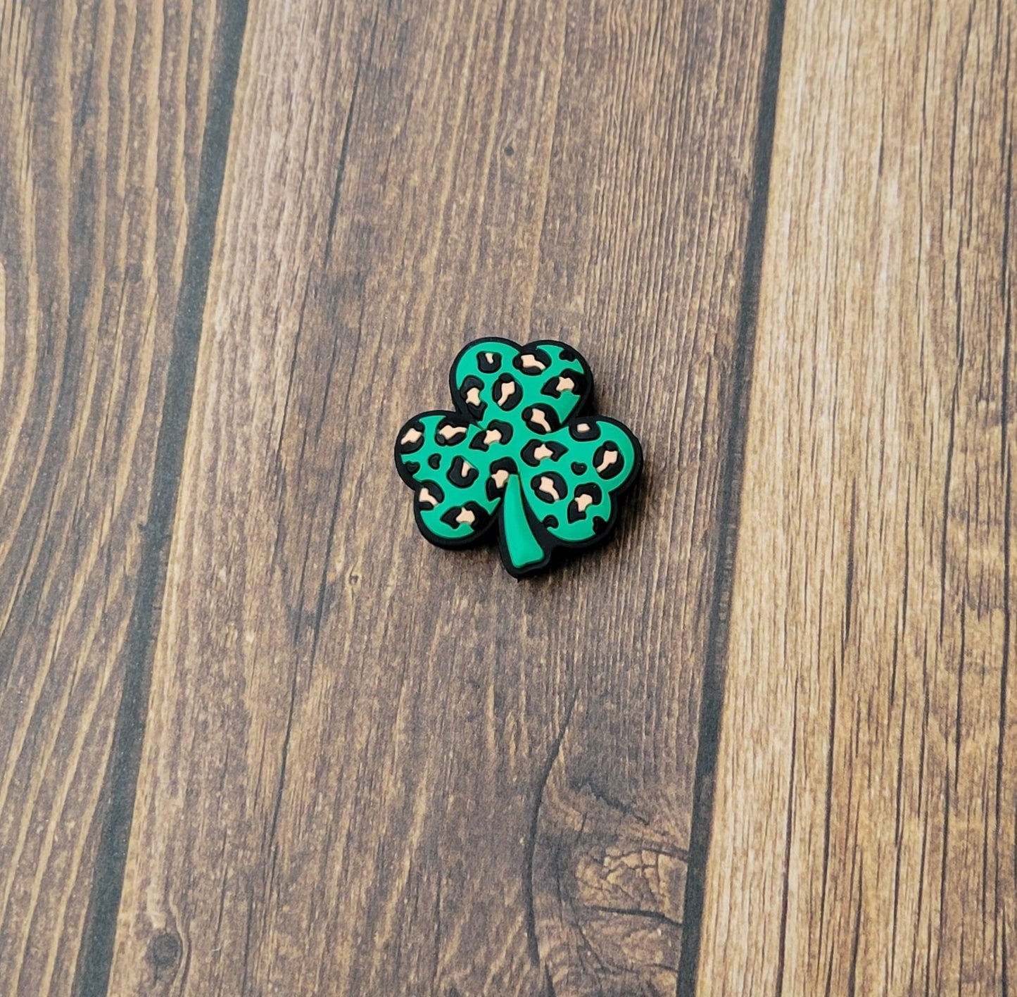 Cheetah Shamrock Focal Bead