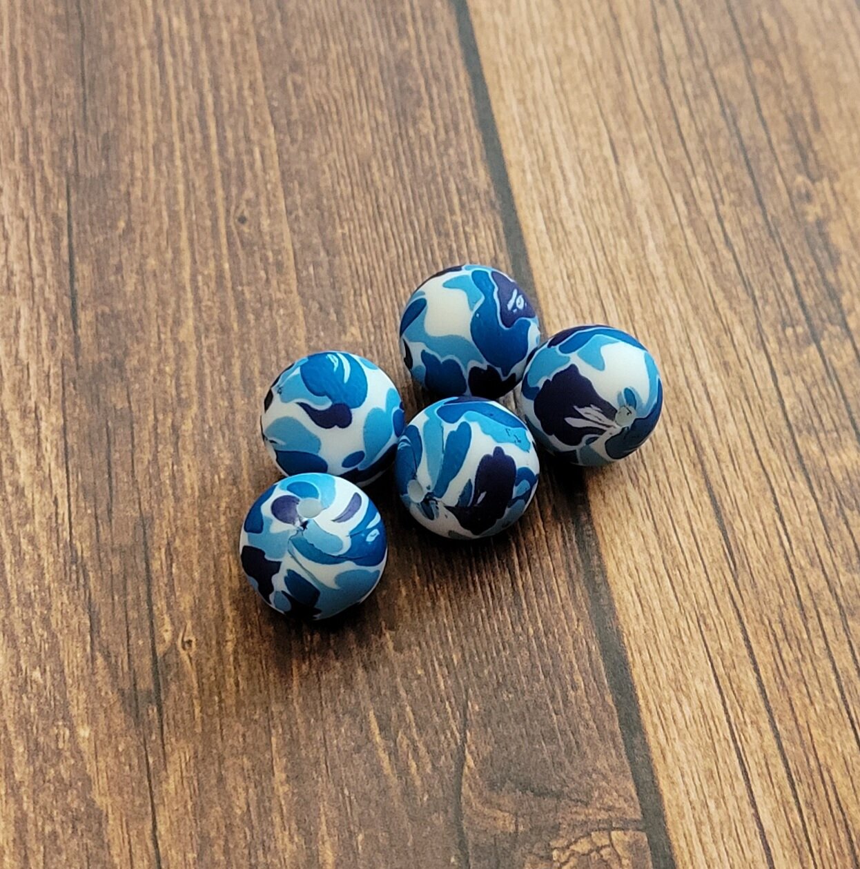 Blue Camo Silicone Bead