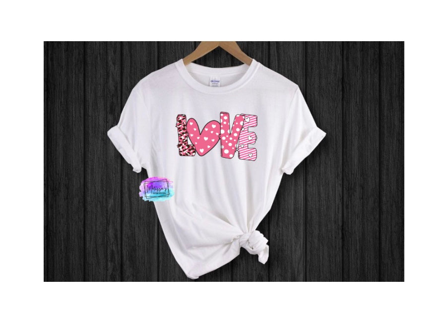 Love T-Shirt
